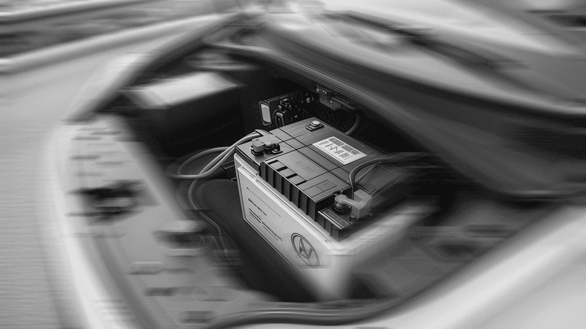 Dostawa i wymiana akumulatora na miejscu – Warszawa 24/7 | AUTOHELP24